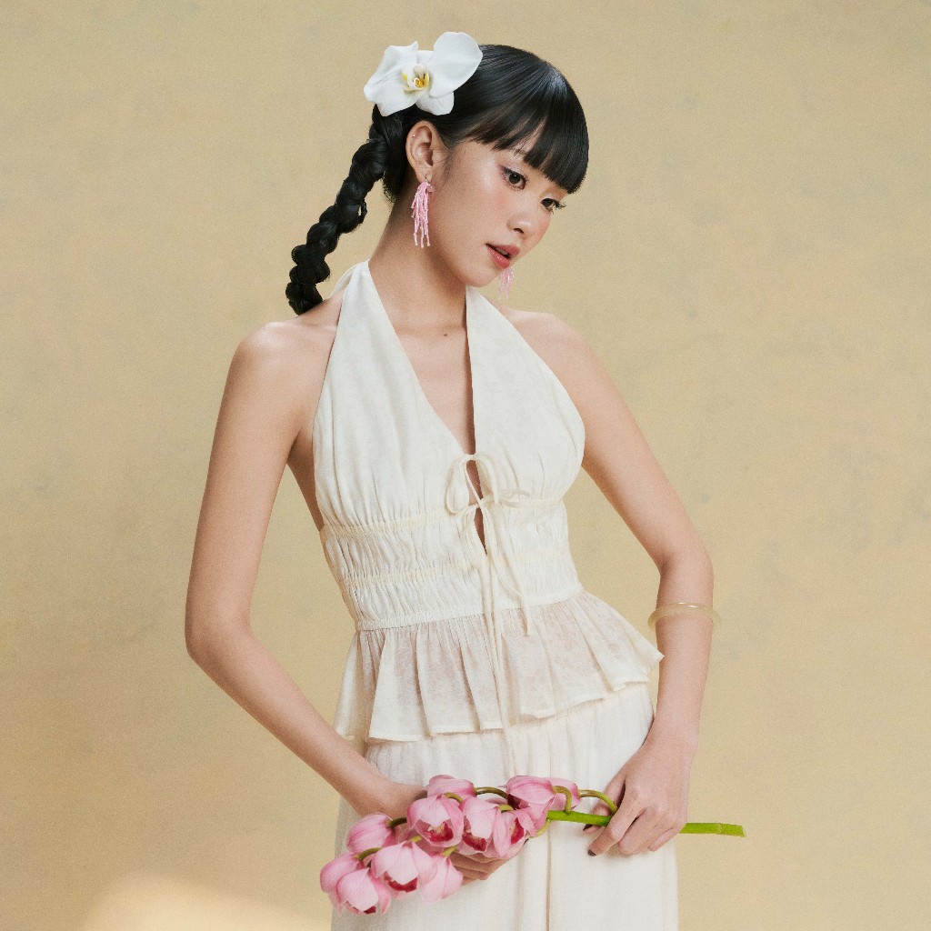 [SUMMER] DOTTIE - Áo kiểu hở lưng nhún eo - Trắng kem - T1181