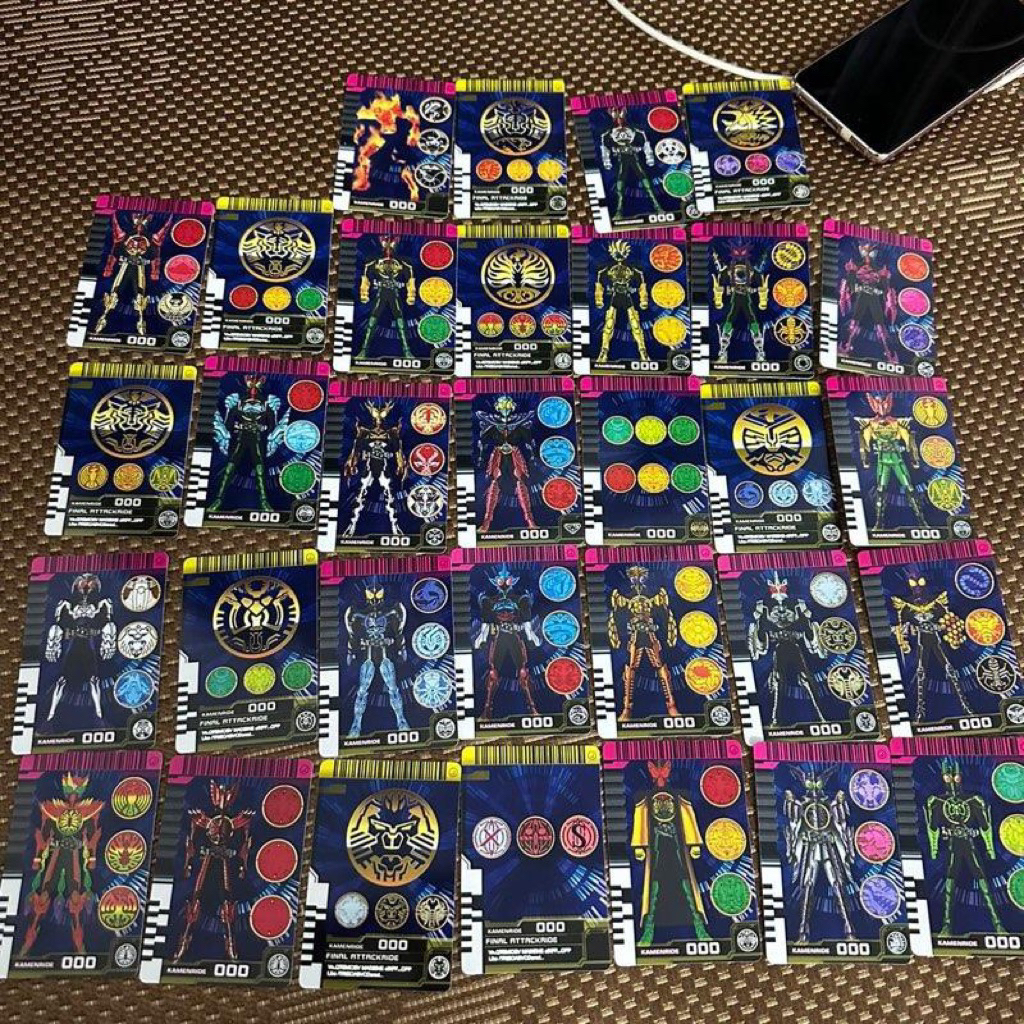 lẻ 32 thẻ Neo Kamen Rider Decade vs decade trắng dx blg F2 32 thẻ