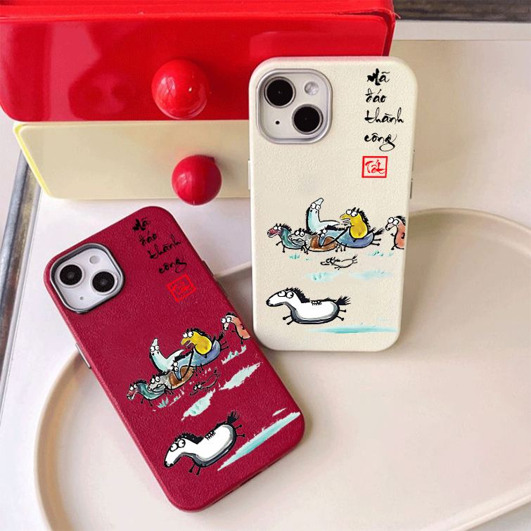 Ốp lưng iPhone Tết 2026 Bính Ngọ Mã Thành Công vô tri: chống bẩn, chống xước và va đập Pikapi qn1106