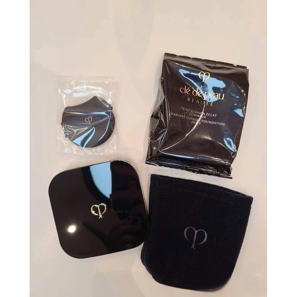 Cushion Cle De Peau Cấp ẩm, dưỡng da, che phủ siêu đỉnh