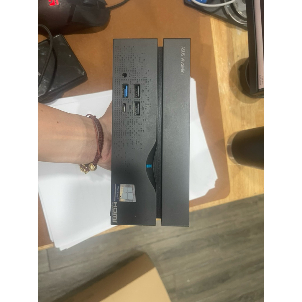 Mini PC NUC ASUS