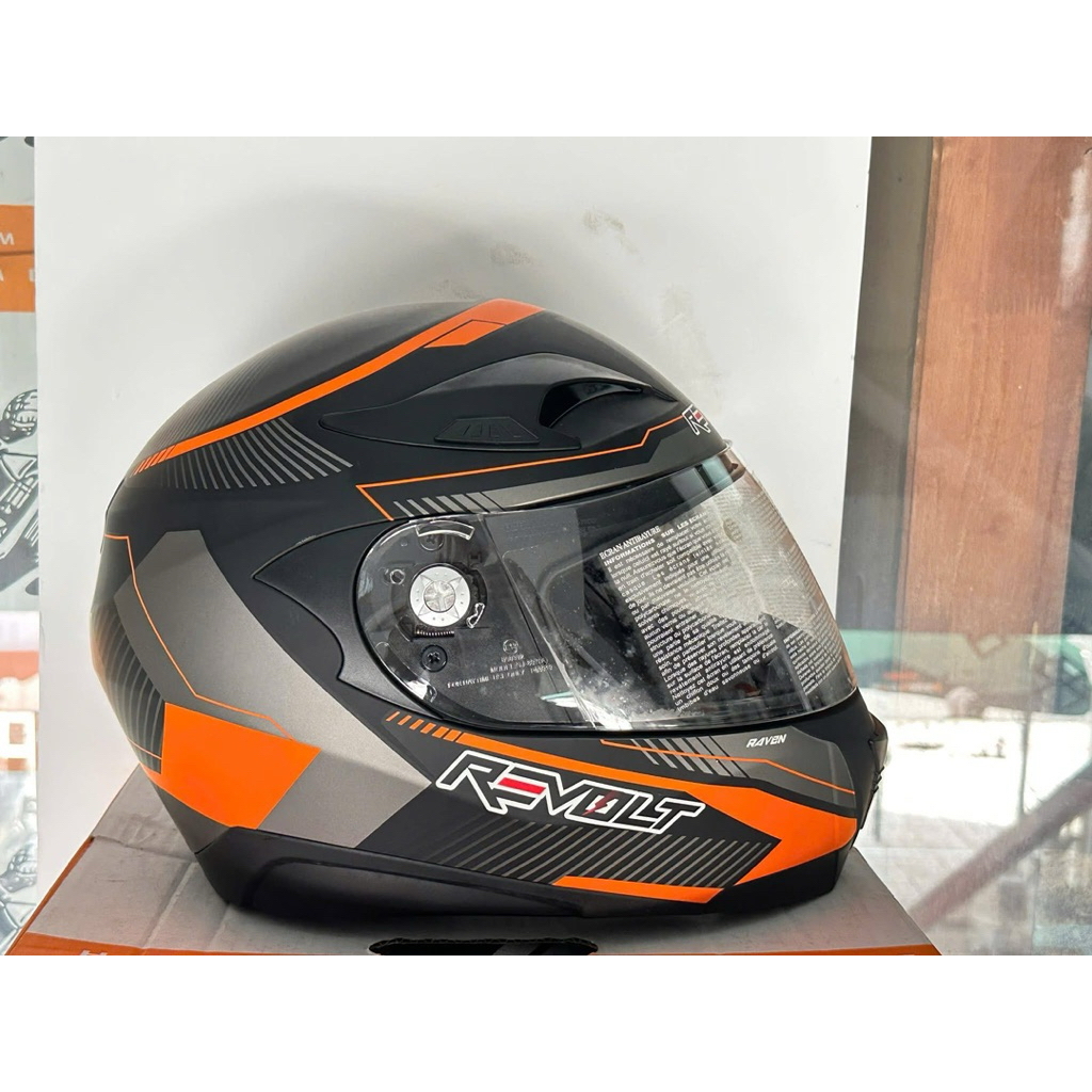 [REVOLT RACING] Nón Fullface hiệu Revolt siêu lướt