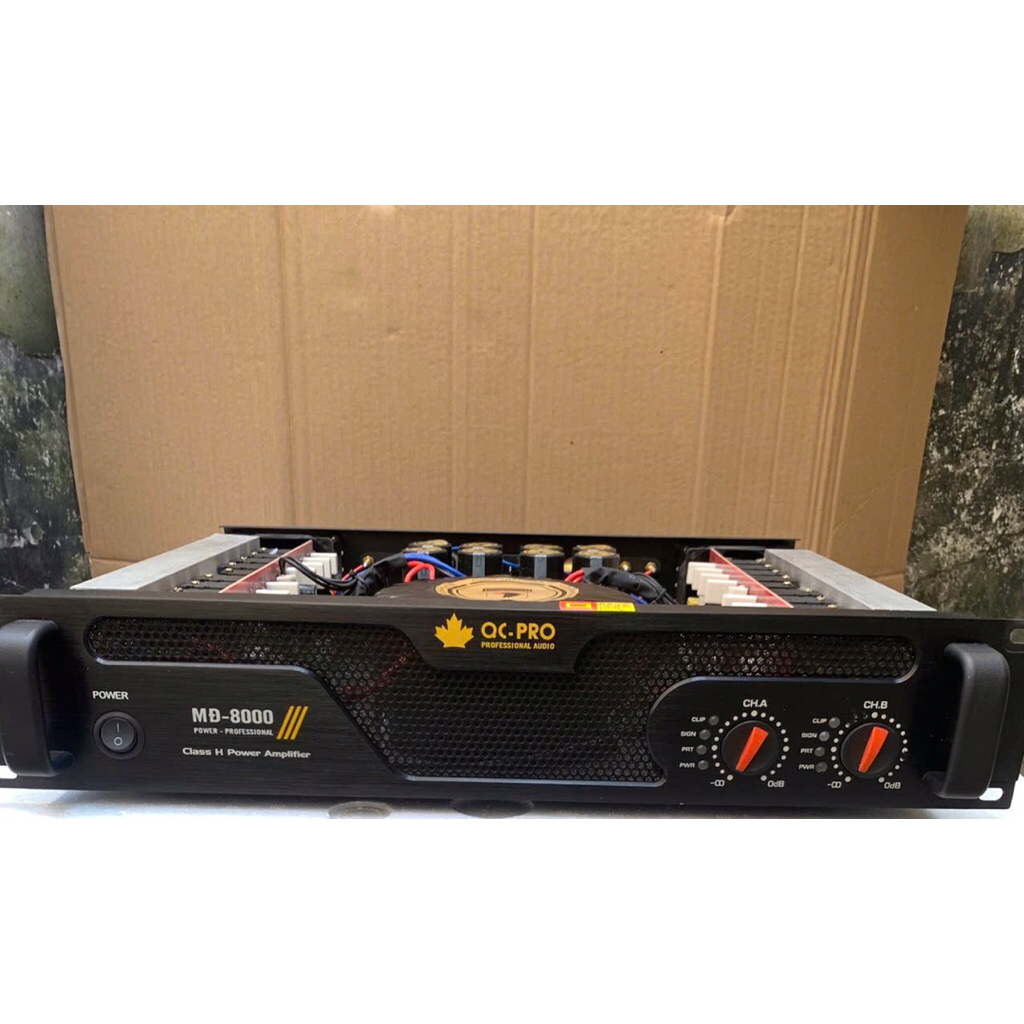 Cục Đẩy 2 Kênh MD-8000. 32 Sò. 3000W