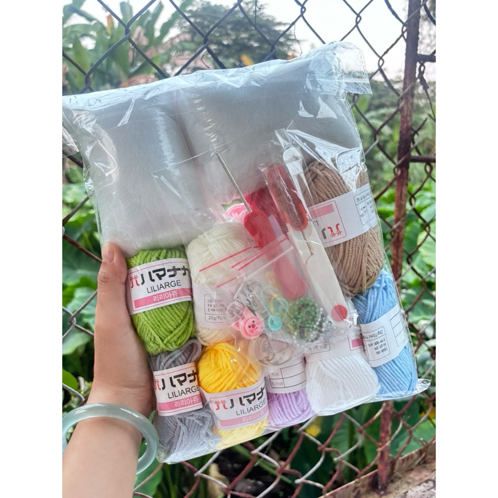 Combo len milk cotton 25g cho người mới bắt đầu và có dụng cụ móc len chuyên nghiệp