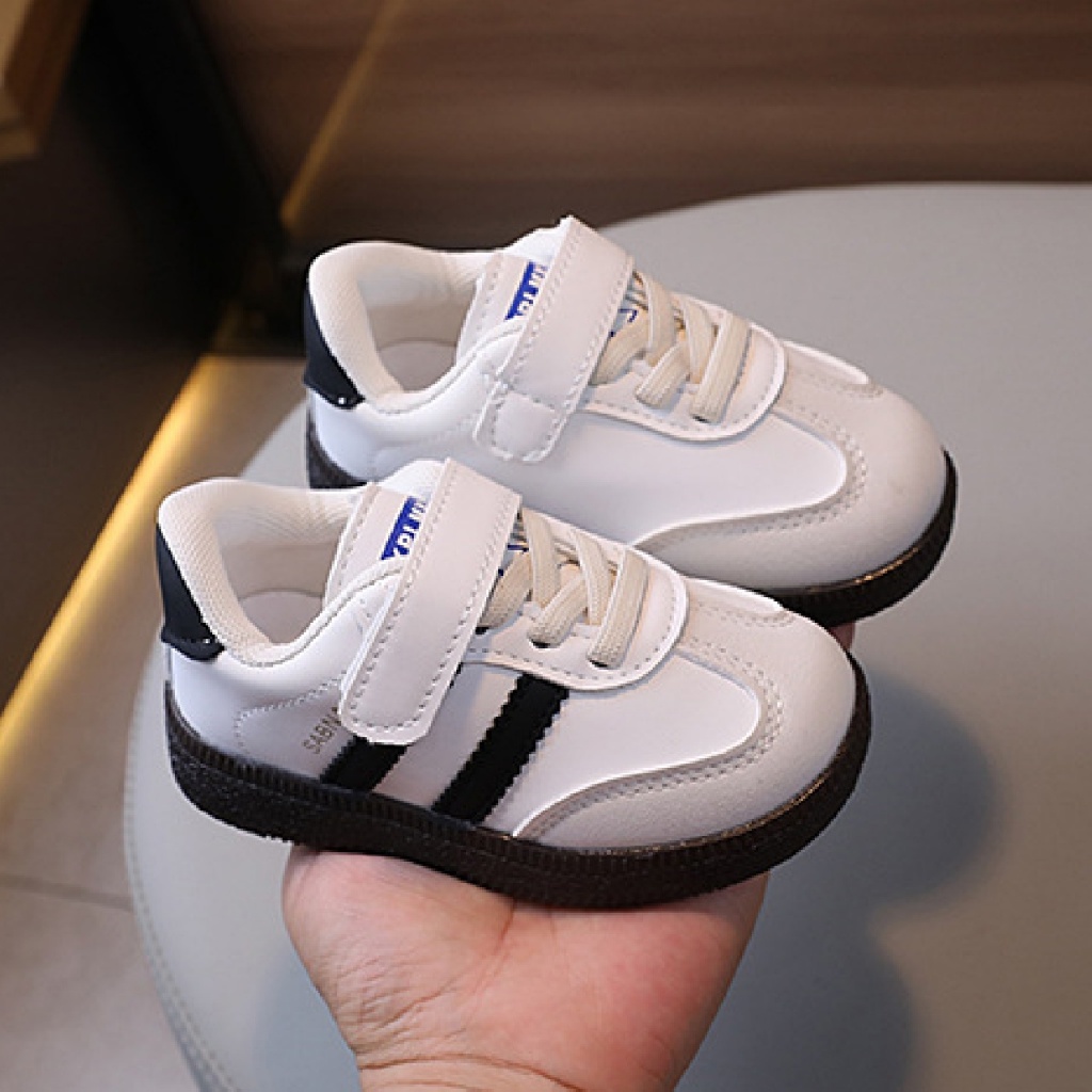 Gợi ý các mẫu giày das cho bé gái 1 tuổi đáng mua năm 2026