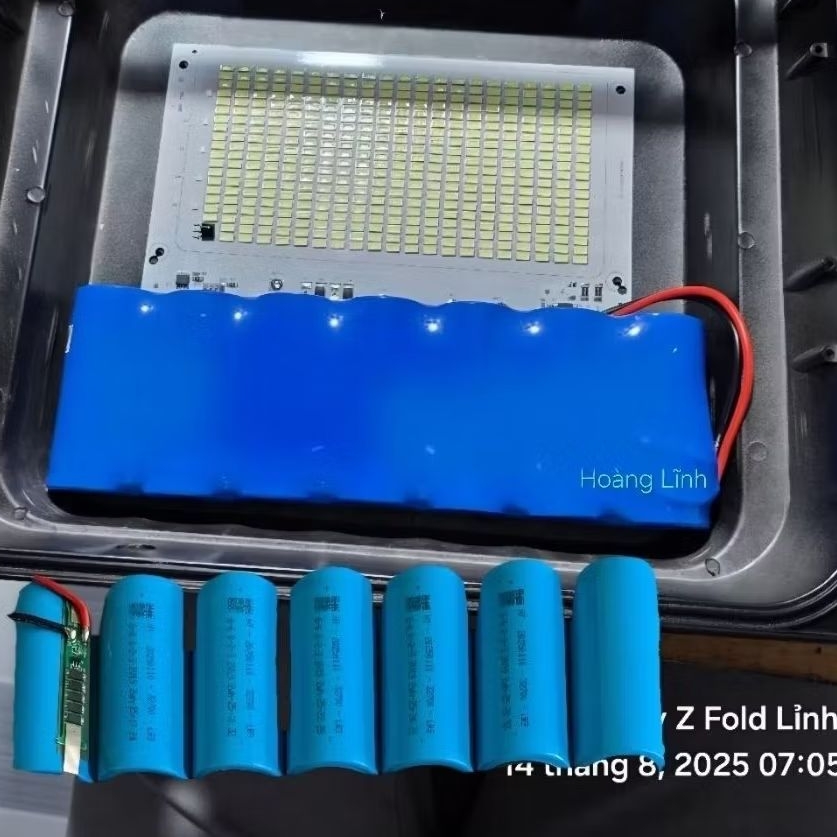 32700 hệ thay đèn 7vien