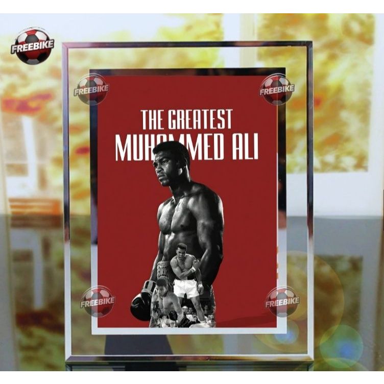 KHUNG POSTER MUHAMMAD ALI BẰNG KÍNH PHA LÊ CAO CẤP