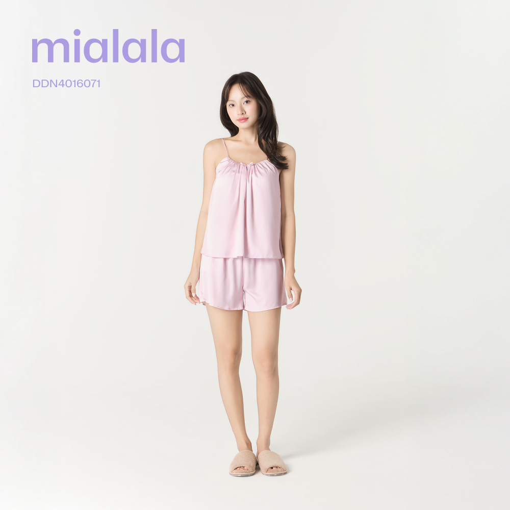 Mialala Đồ Ngủ Thiết Kế 2 Dây 6071 Chất Liệu Lụa Mềm Mại Có Sẵn Mút Ngực Tiện Lợi