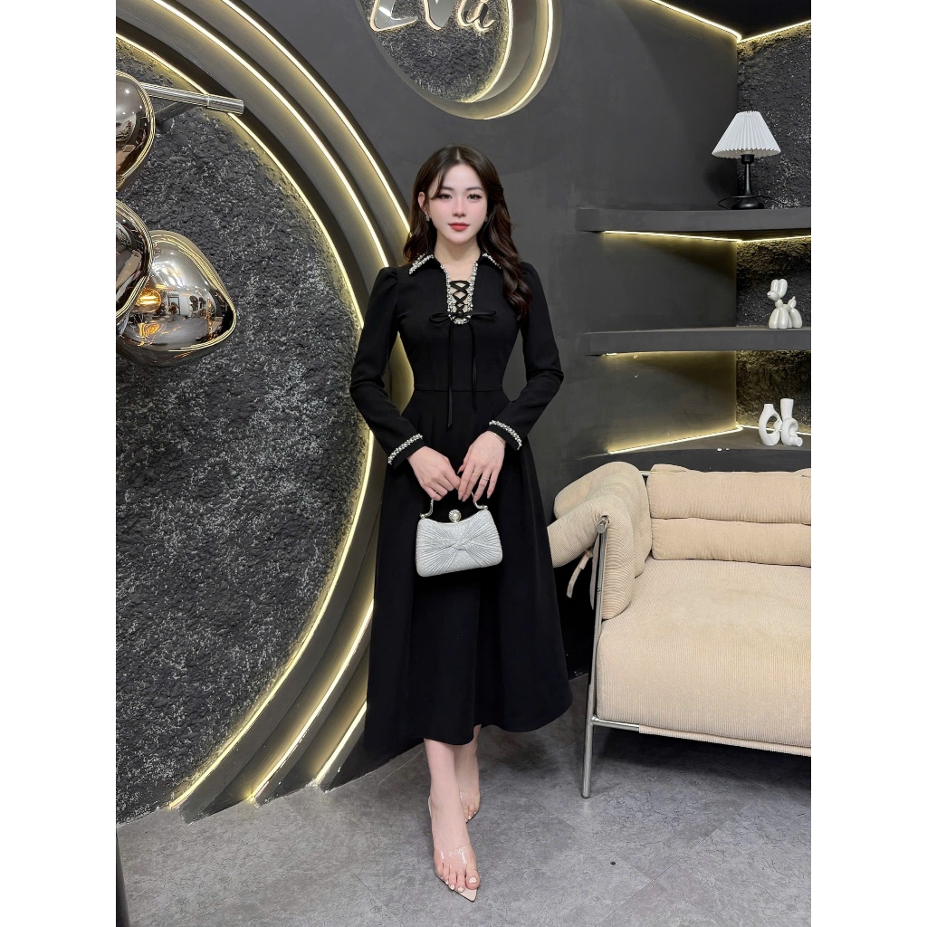 VK139 - Váy Thiết Kế Evii dành cho nữ, Đầm thiết kế cổ bẻ phối viền ngọc, dây nơ liền dáng A xòe dài