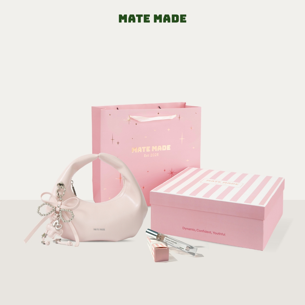 Set Quà Tặng MATE MADE Túi Xách Tay Sắc Kèm Charm, Nước Hoa, Hộp Quà Hồng Kẻ Trắng (Tặng Bạn Thân, B