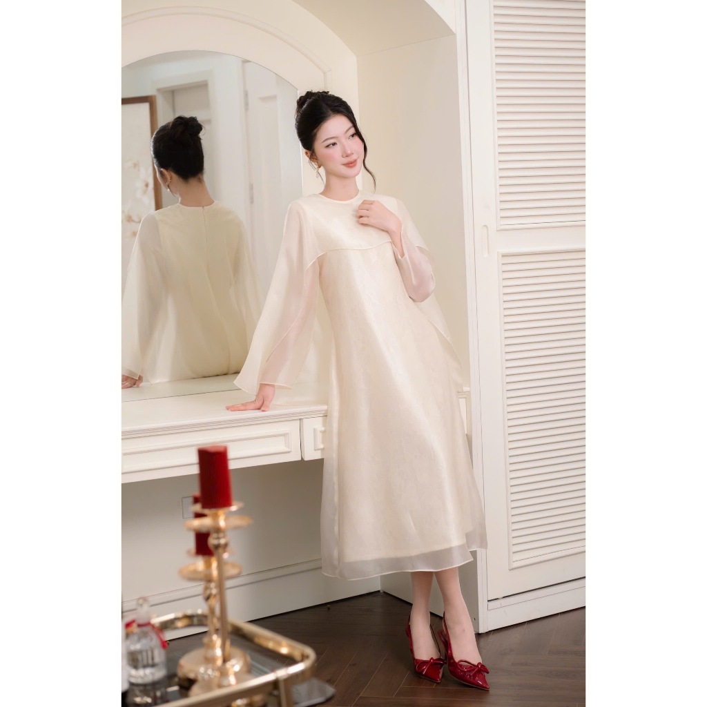 L'étranger | Spring Jade | Váy tơ lót ren cao cấp, có lớp lót ren phối phần cánh tiên Zizi Dress