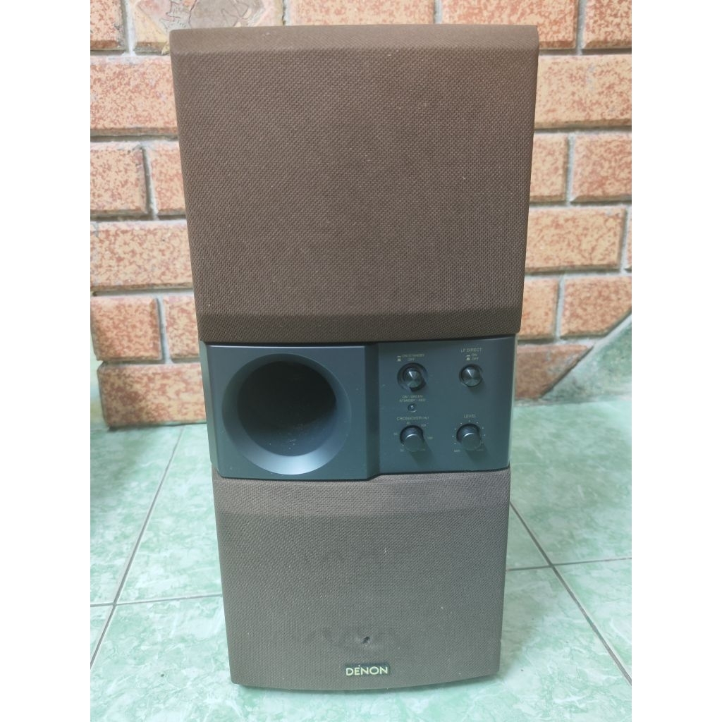 Sub điện Denon DSW-33 bass đôi màu gỗ