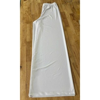Quần bà ba trắng hoặc đen