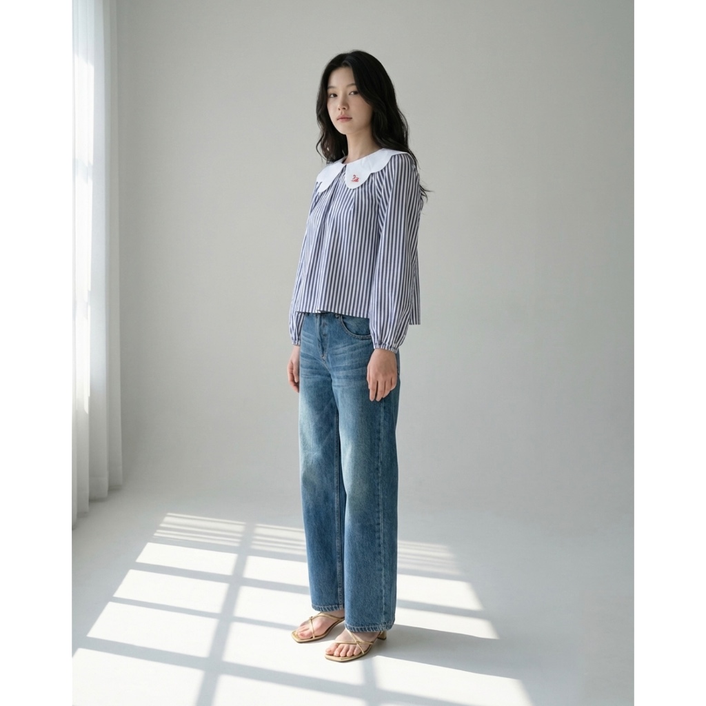 TheBlueTshirt - Áo sơ mi kẻ sọc cổ peter pan cách điệu búp bê tay dài - Swan Blouse | BigBuy360 - bigbuy360.vn