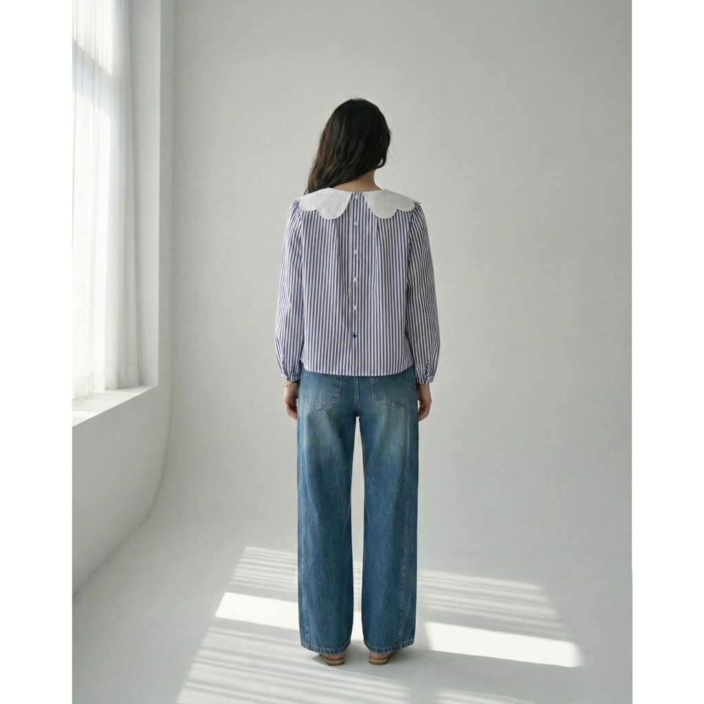 TheBlueTshirt - Áo sơ mi kẻ sọc cổ peter pan cách điệu búp bê tay dài - Swan Blouse | BigBuy360 - bigbuy360.vn