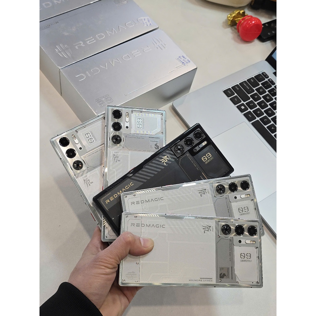 Điện thoại Nubia Red Magic 9 Pro 5G - Đẹp 99% (Snapdragon 8 Gen 3)