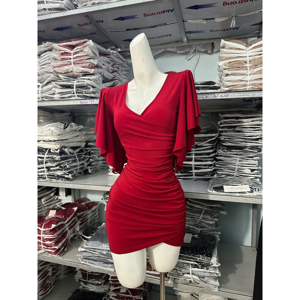 Váy Body Nữ Dáng Ngắn Khoét Ngực KANOMY D243, Đầm Nữ Ôm Body Tôn Dáng Nhún Eo Che Khuyết Điểm | BigBuy360 - bigbuy360.vn
