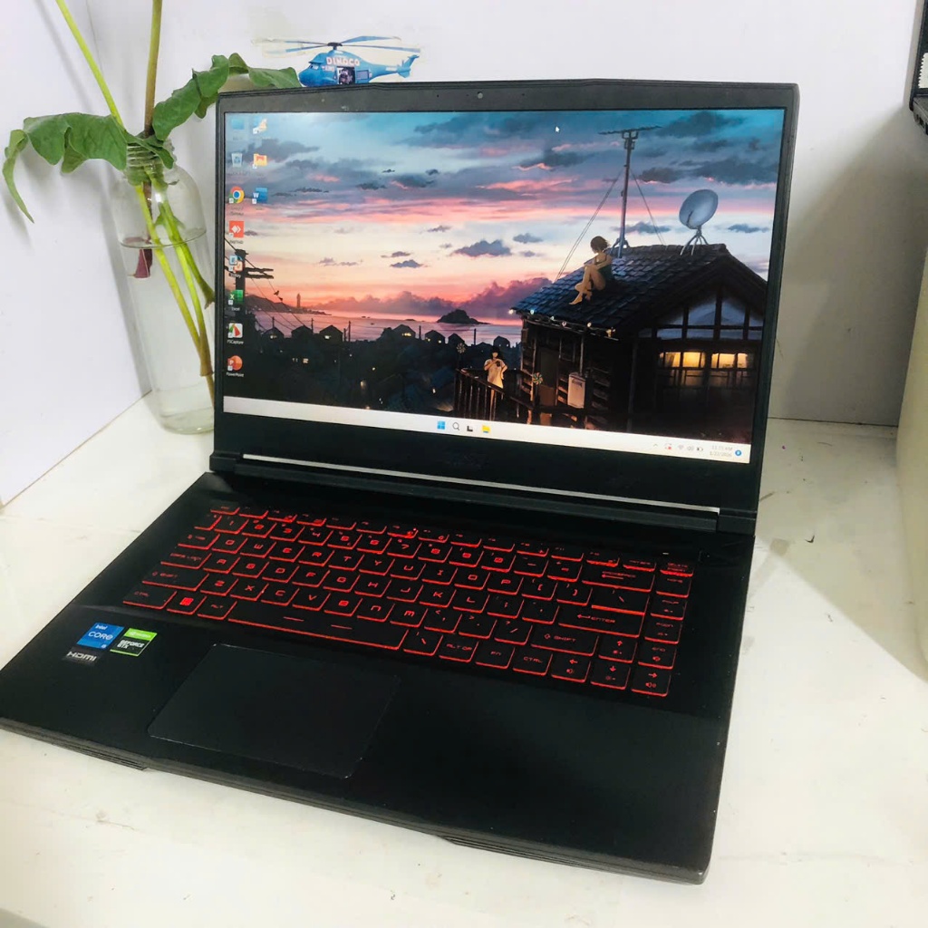 Máy Laptop MSI Gaming GF63 Thin 11SC-664VN Core i5 11400H, 8GB RAM, 512GB SSD, VGA GeForce GTX 1650,