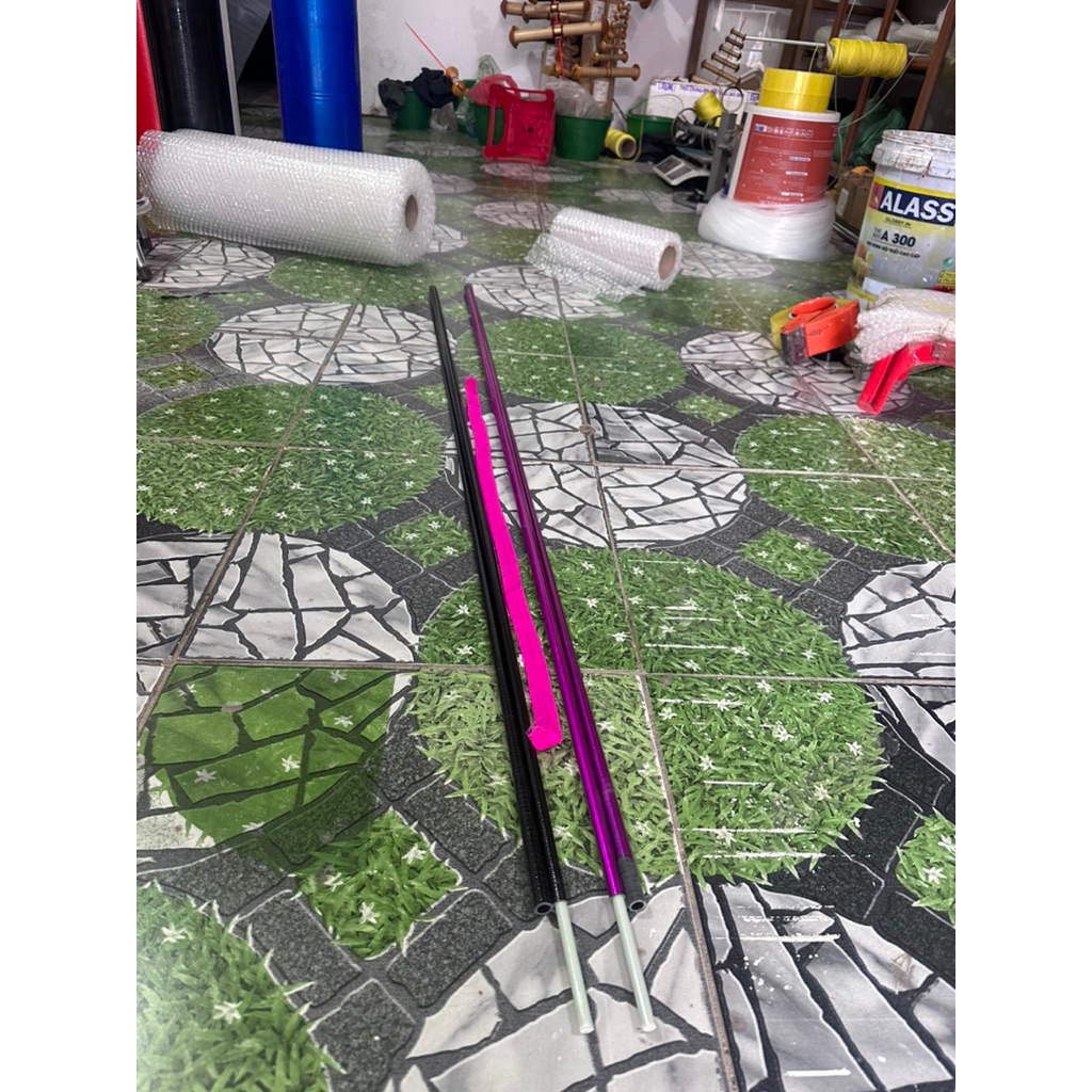 Cây Cán giữa làm diều đuôi cá từ 2m5-2m8-3m-3m2 ( cây cán 1m40 nối đuôi ) tặng dây quấn chống nổ đi 