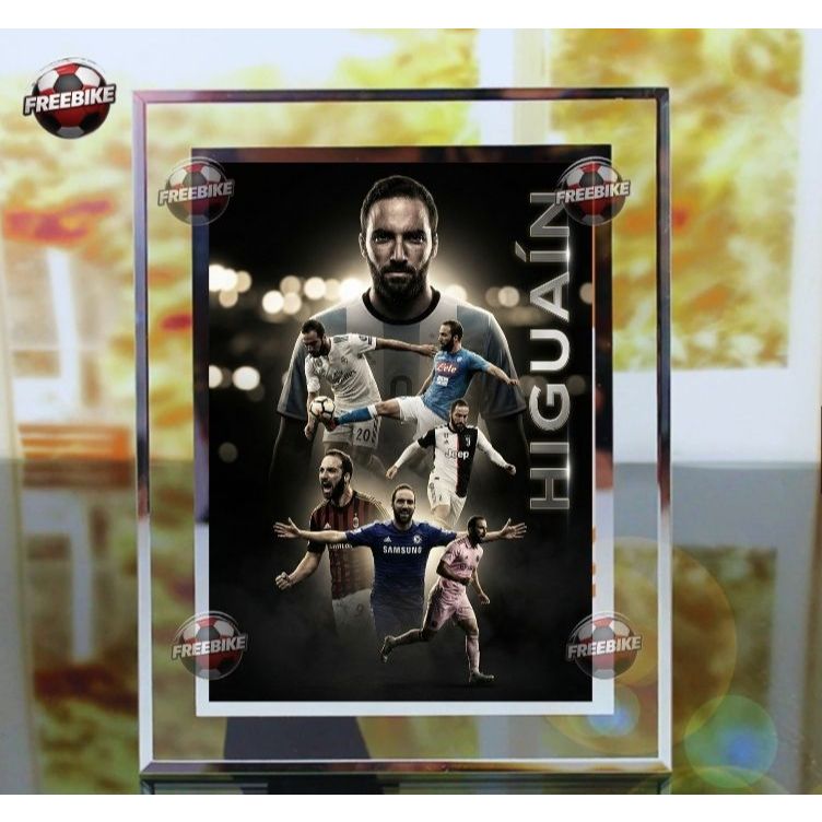 KHUNG POSTER HIGUAIN BẰNG KÍNH PHA LÊ CAO CẤP MẪU 2