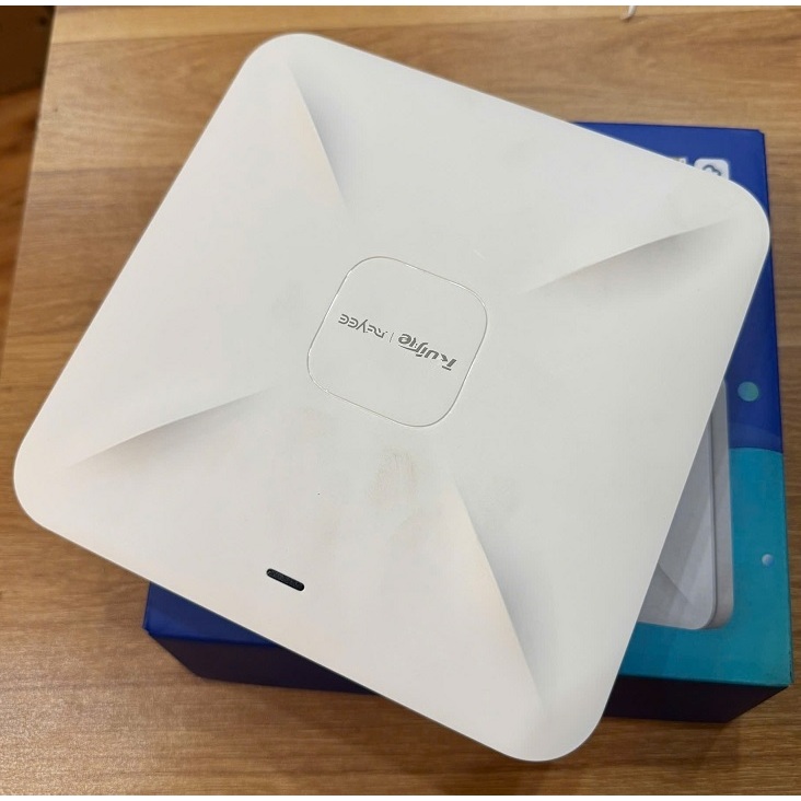 Bộ phát Wifi ốp trần hoặc gắn tường RUIJIE REYEE RG-RAP2200(E)