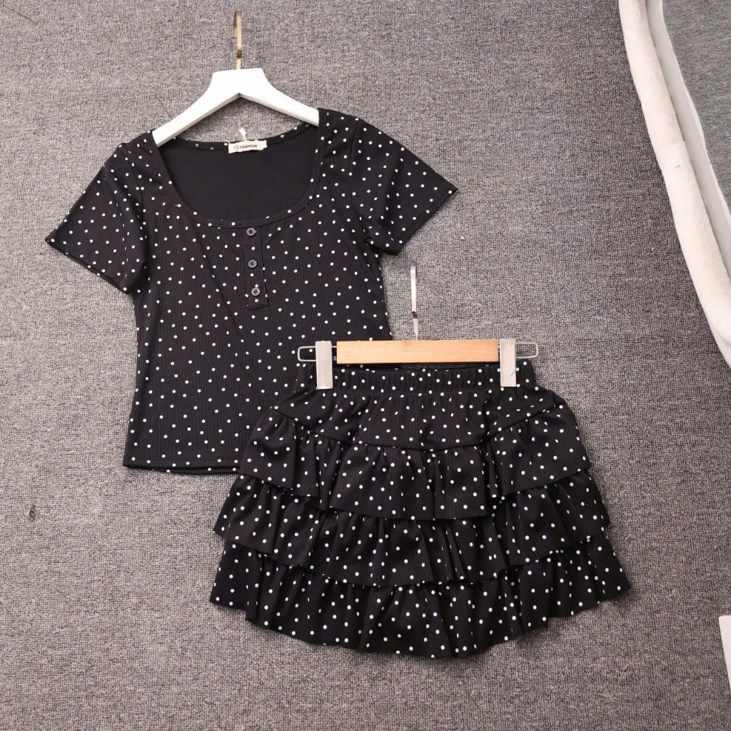 SET Hottrend ÁO CỔ VUÔNG mix VÁY TẦNG Thun Tăm in Hoạ Tiết Siêu Xinh. Bigsize 45-85kg. | BigBuy360 - bigbuy360.vn