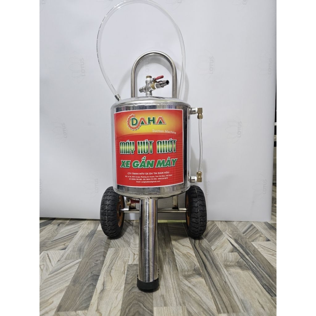 Máy hút nhớt xe moto 8 l