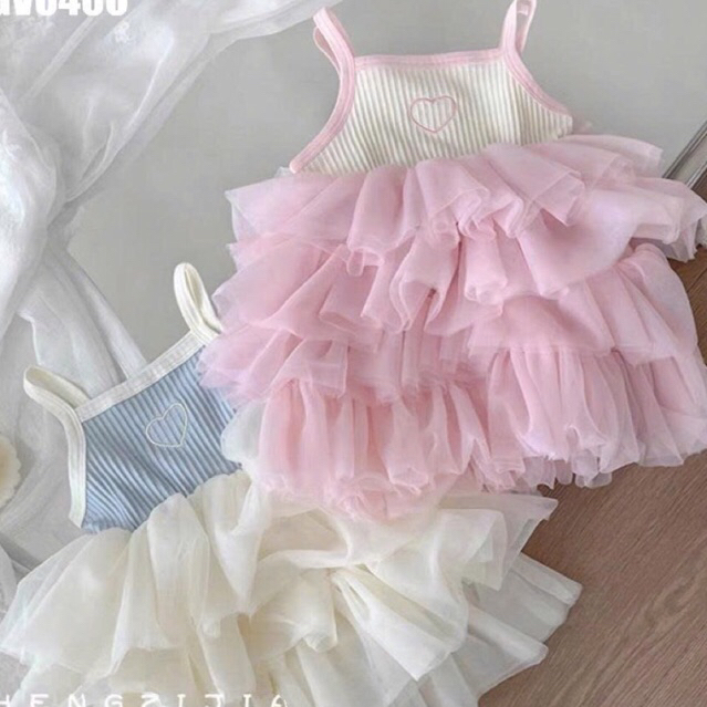 B53 - Váy Trái Tim Voan Tầng