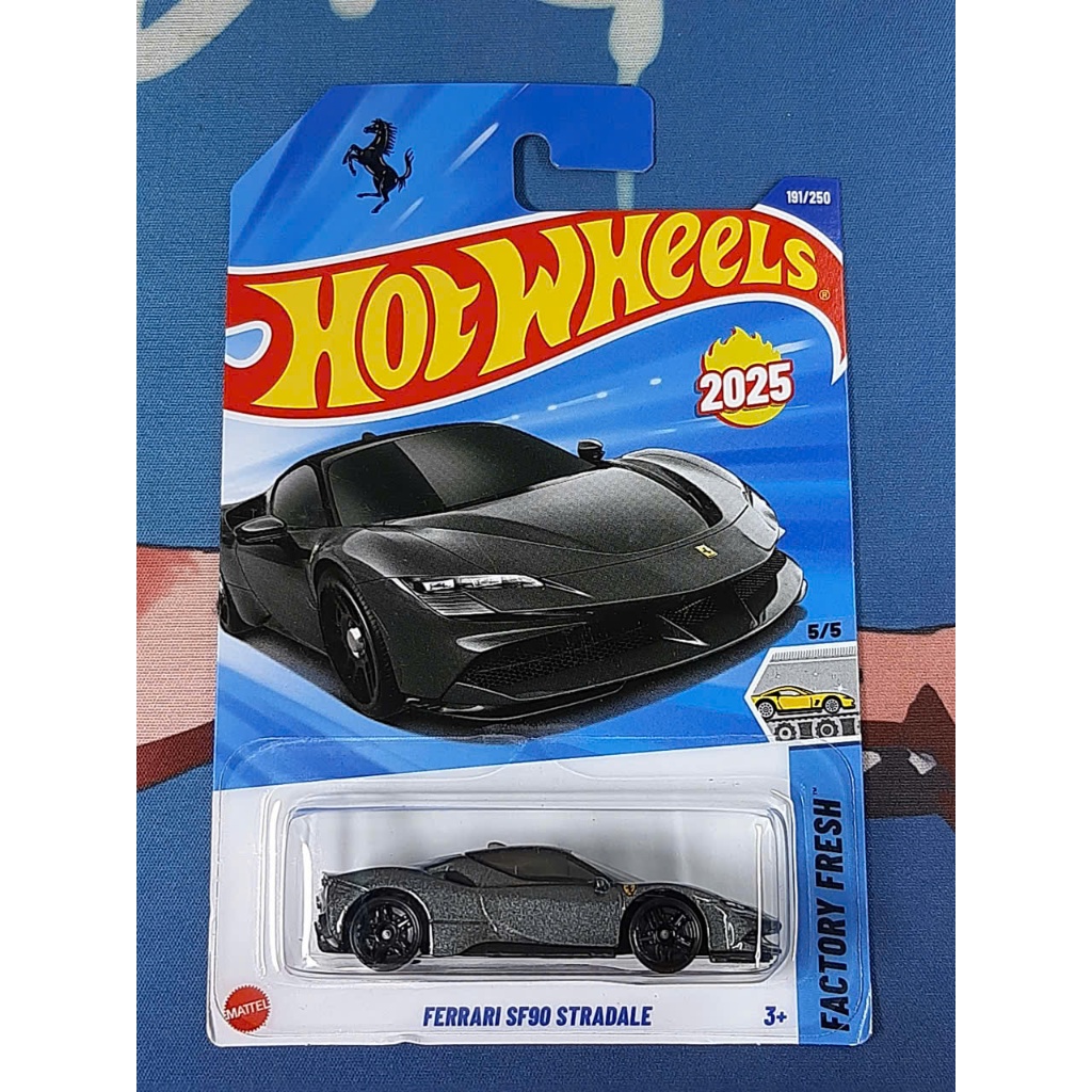 Xe mô hình Hot Wheels basic Ferrari SF90 Stradale (đen) - Case P 2025