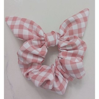100 cột tóc nơ caro