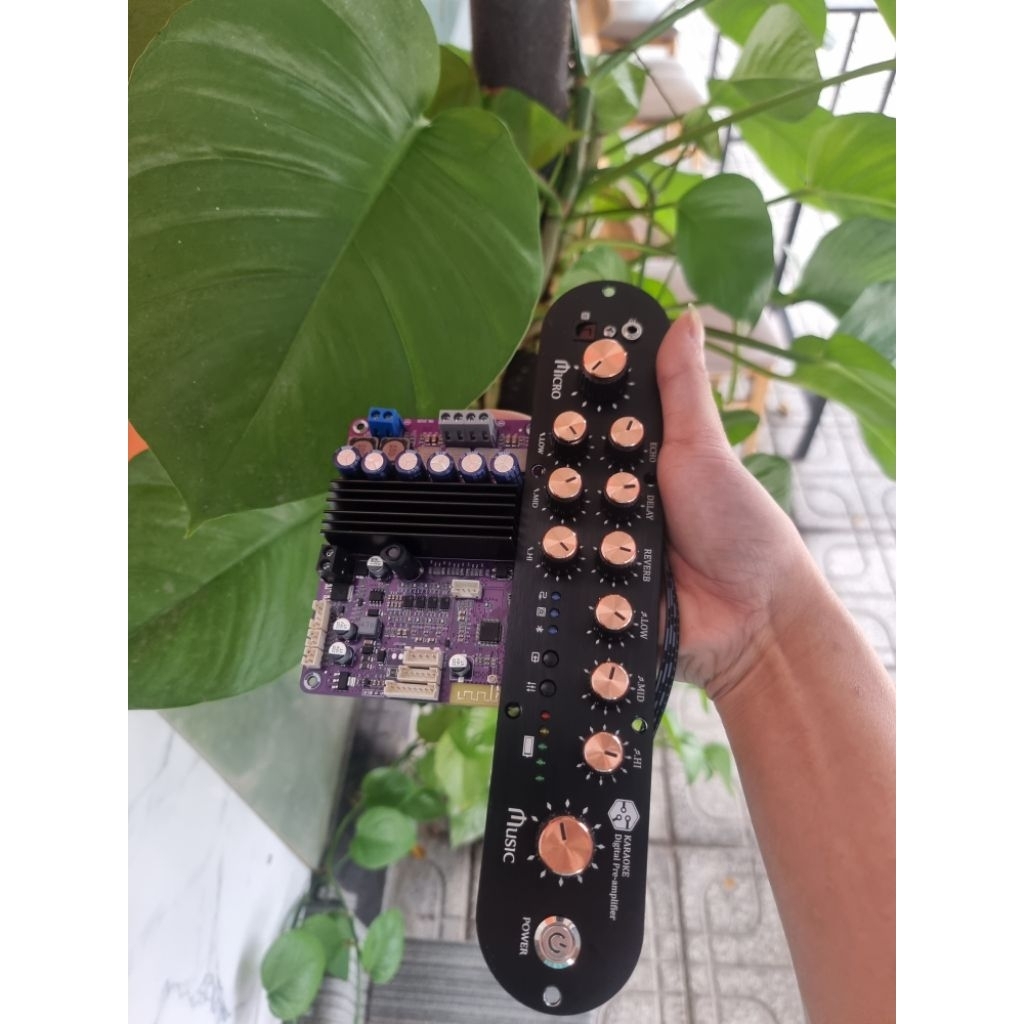 Mạch công khuyết đại công suất SQA-K200 bản 240w (kèm sạc) tích hợp karaoke