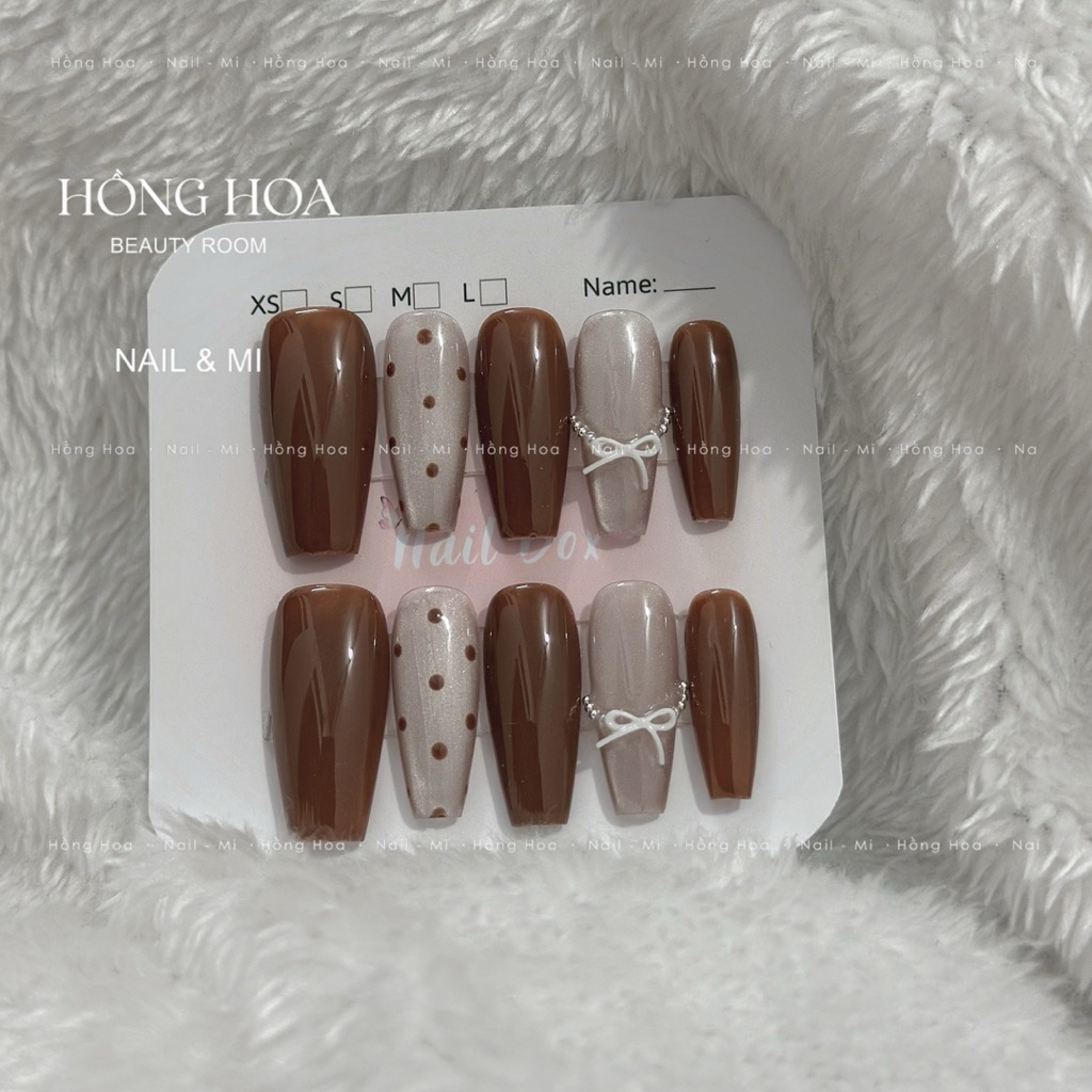 H70 Nailbox thiết kế tone nâu mix nơ bi