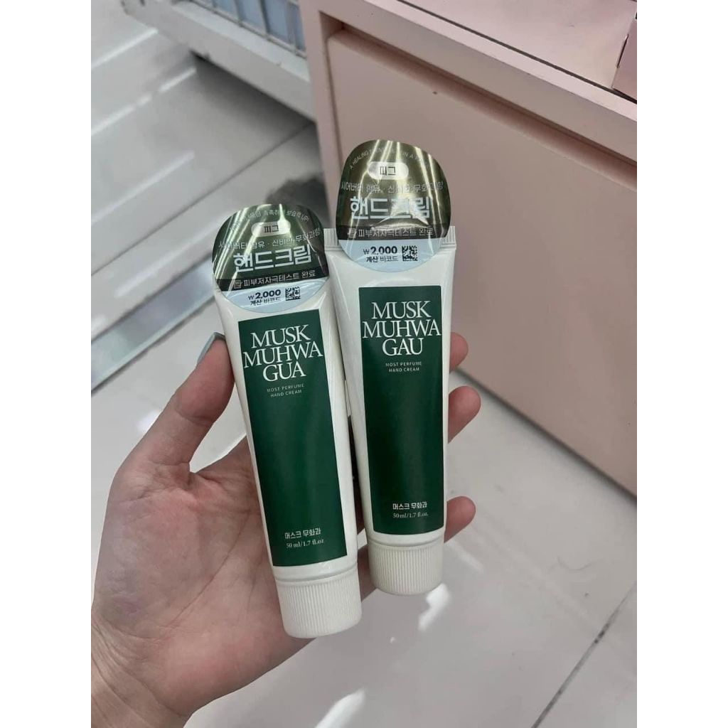 KEM DƯỠNG DA TAY DAILY COMMA