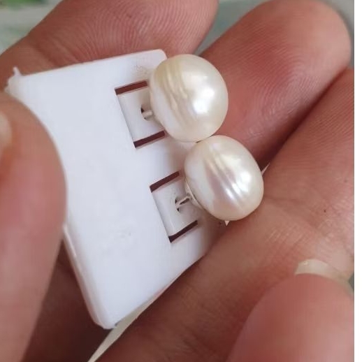 Bông tai tr ai ngọt khoảng 9li chuôi b ạc 925