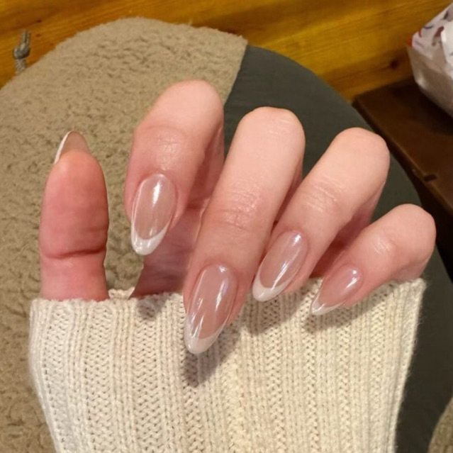 NAIL BOX SƠN THẠCH FRENCH ĐẦU MÓNG TRÁNG GƯƠNG