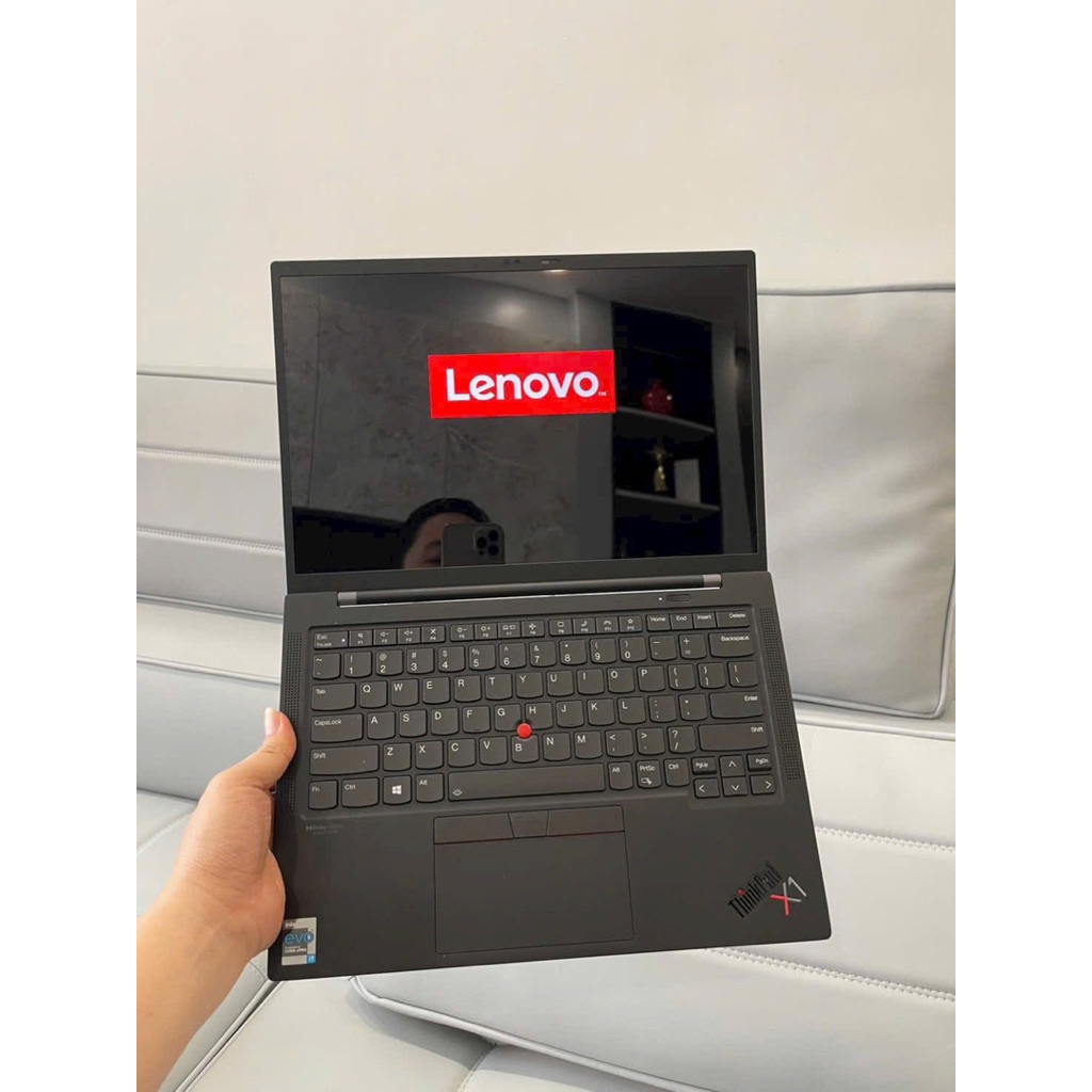 Lenovo Thinkpad X1 Carbon Gen 9 Core i7-1185G7 RAM 32G SSD 512G Màn 14inch 4K Max