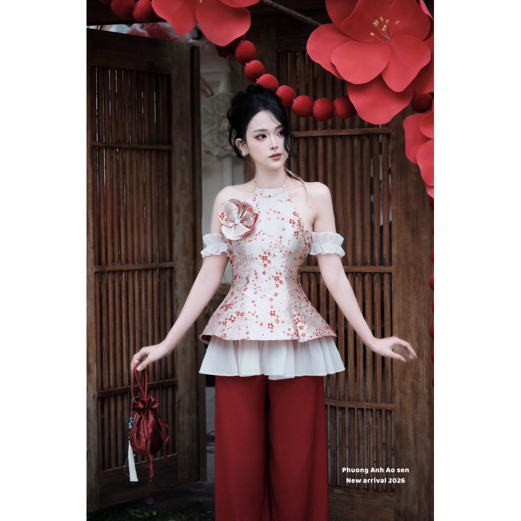 set yếm cách tân phối hoa xinh , set quần ao nữ mặc tết chụp ảnh đẹp