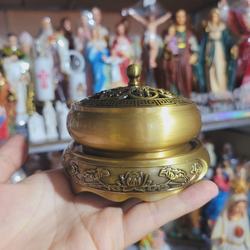 Lư Hương Đồng Hoa Văn Như Ý Có Lót Bạc