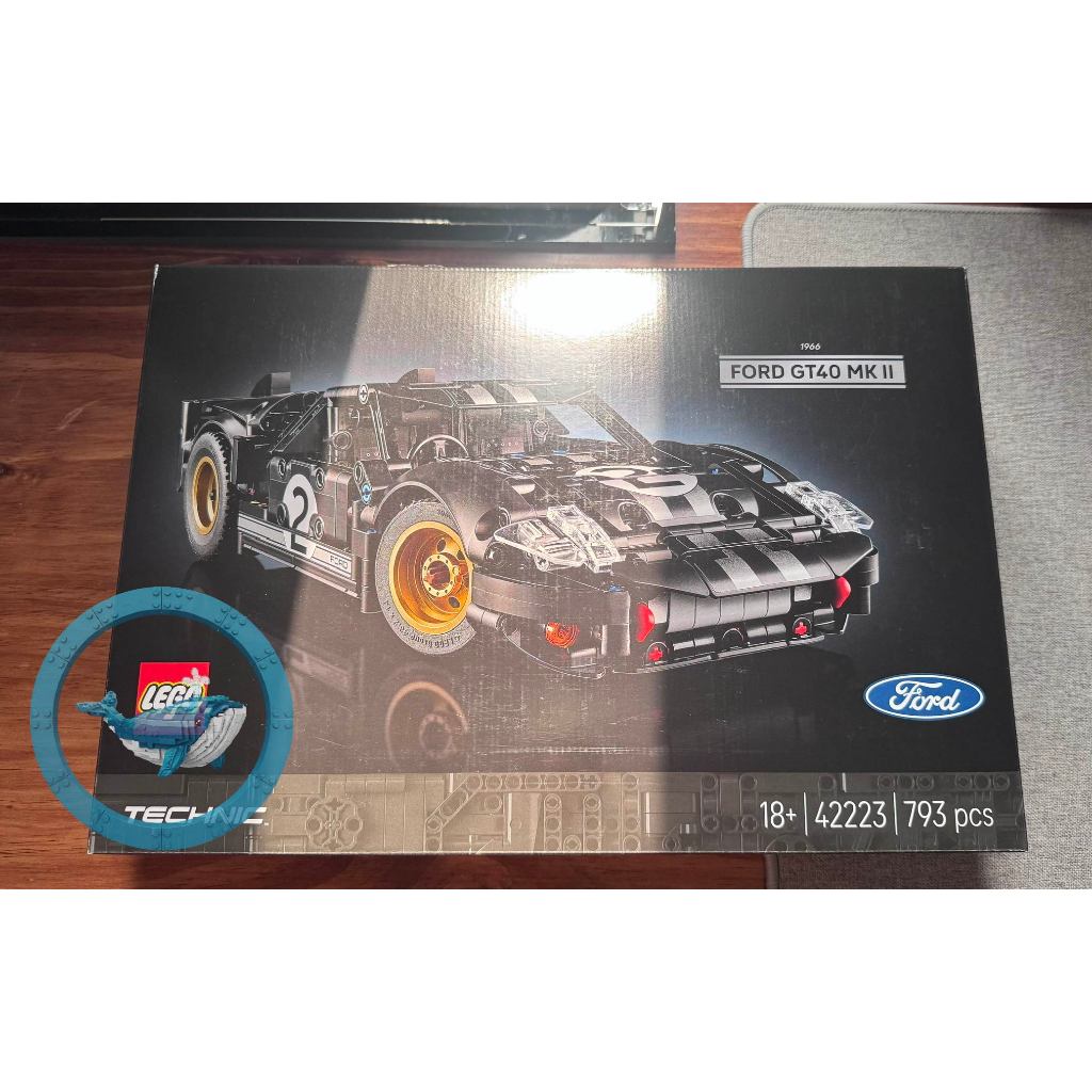 LEGO 42223 1966 Ford GT40 MKII Race Car