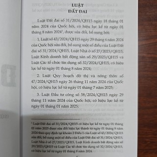 Sách - Luật đất đai (NXB Công an nhân dân)