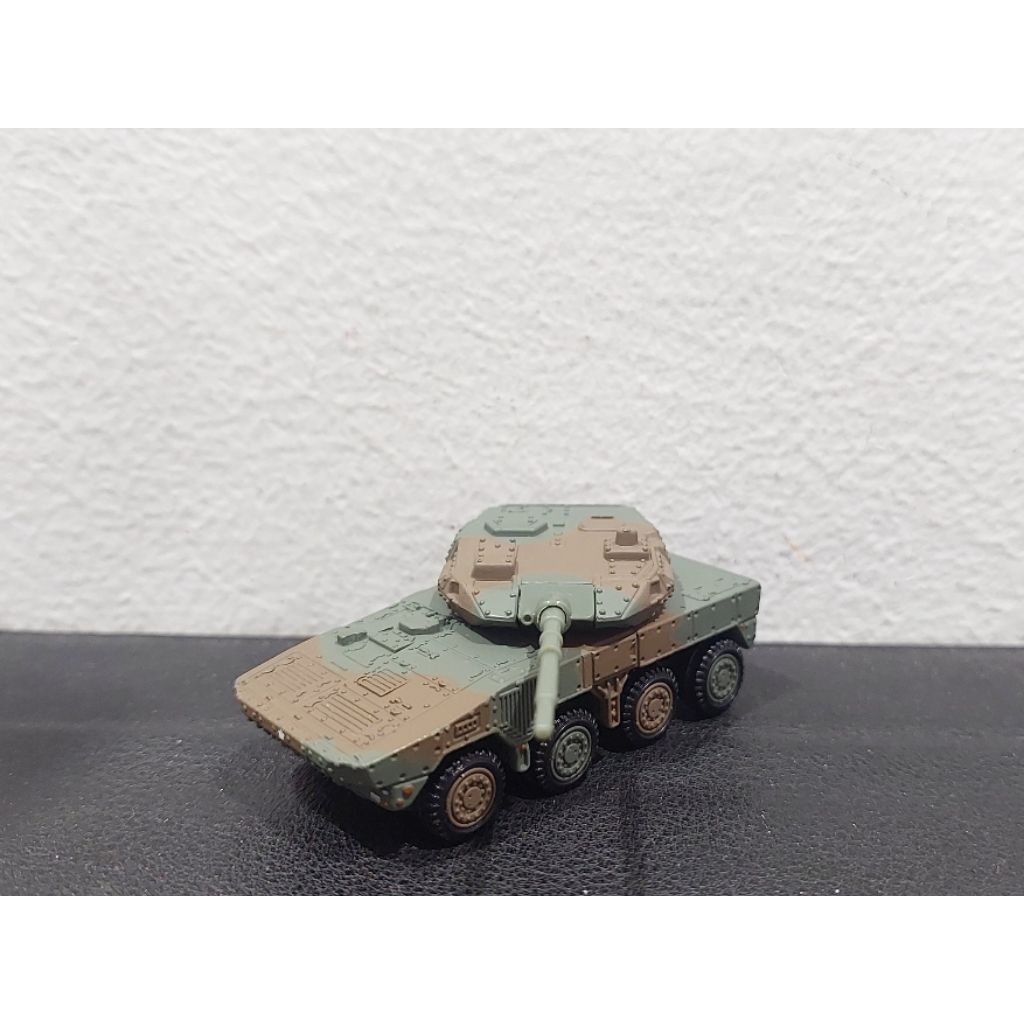 Xe mô hình Tomica Premium No. 16 JGSDF Type 16 Maneuver Combat Vehicle  - Made in Vietnam