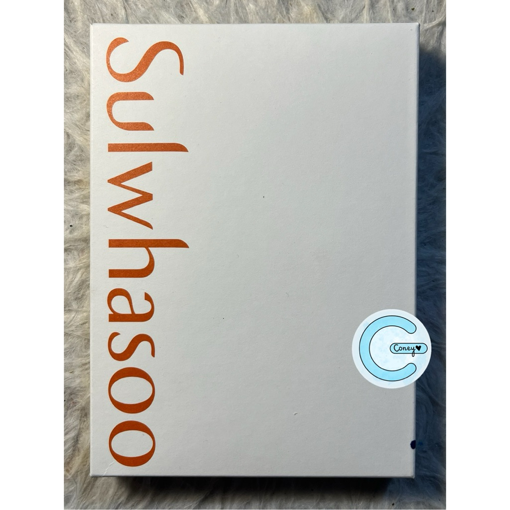 VÍ ĐỰNG SULWHASOO (AMBER PASSPORT CASE) CHÍNH HÃNG CÓ SẴN
