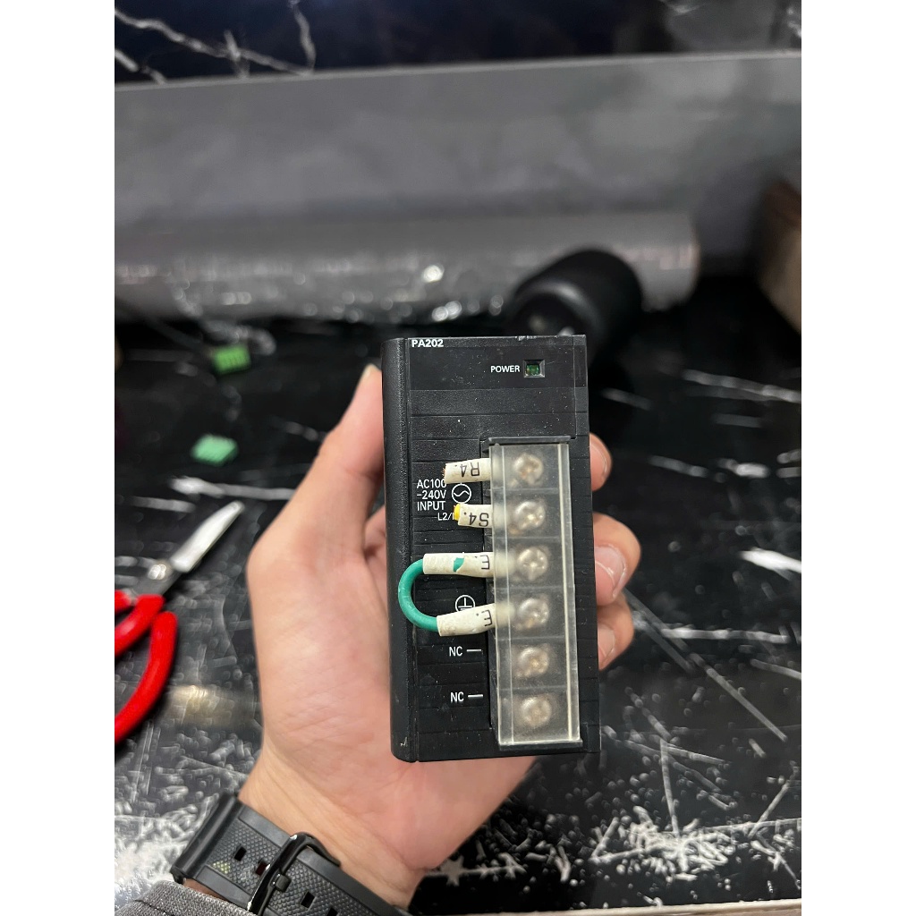 (Used) Module nguồn Omron CJ1W-PA202