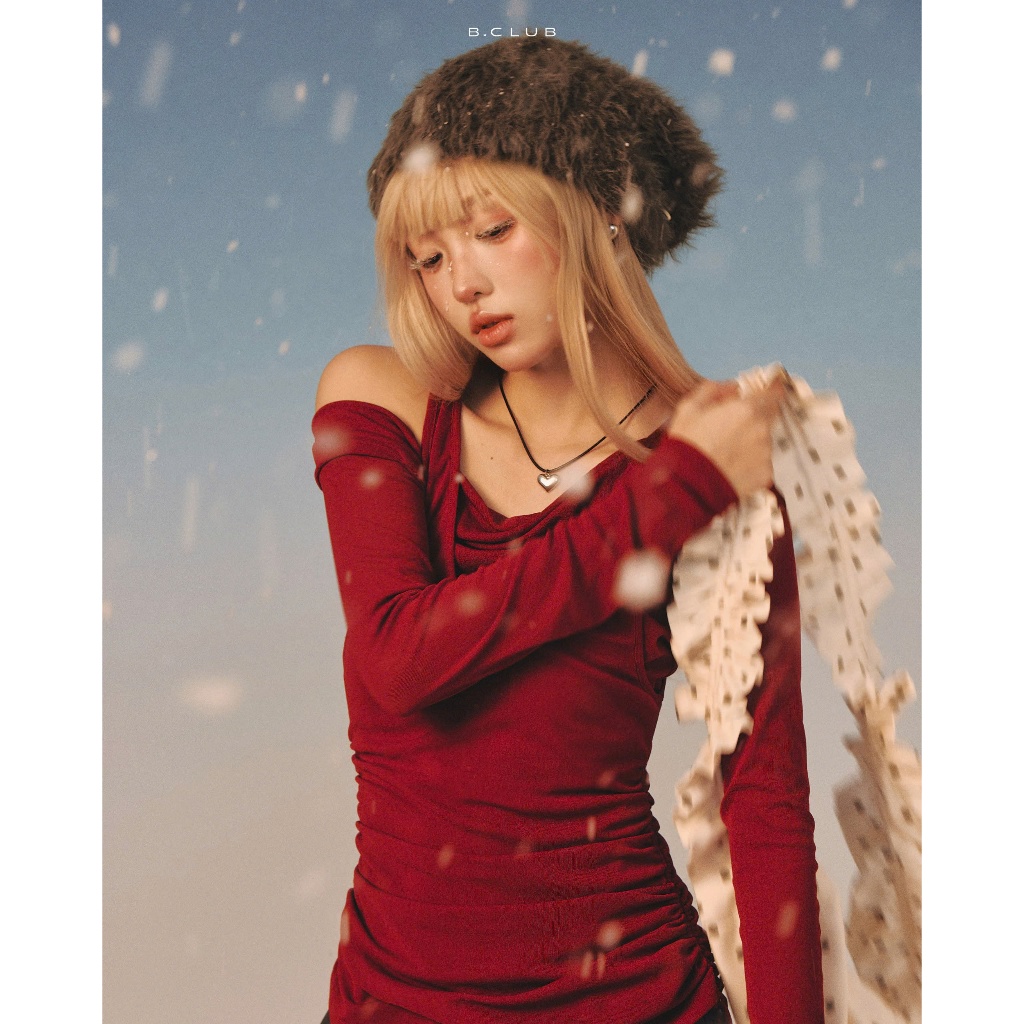 [ B.Club ] - " Crossed Top " - Áo thun - A655