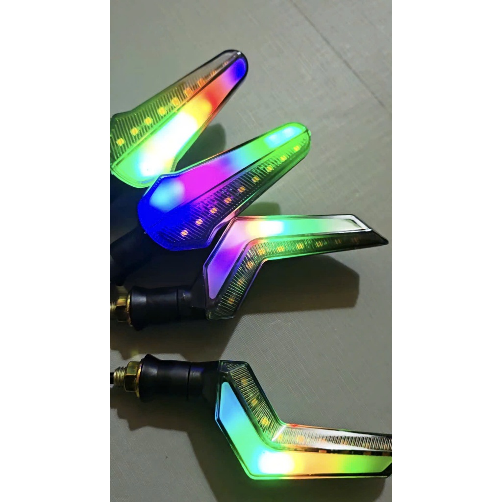 Xi nhan 7 màu L21 và xi nhan Z hàng đẹp giá chất lắp cho xe điện các loại 12v