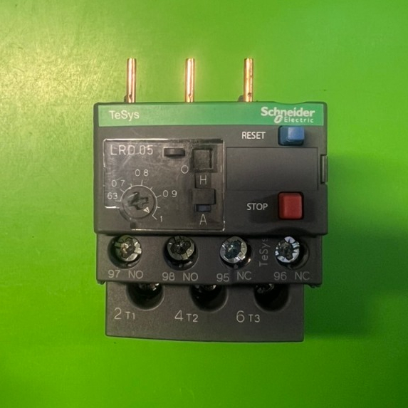 Relay nhiệt LRD05 (0.63-1A) Schneider