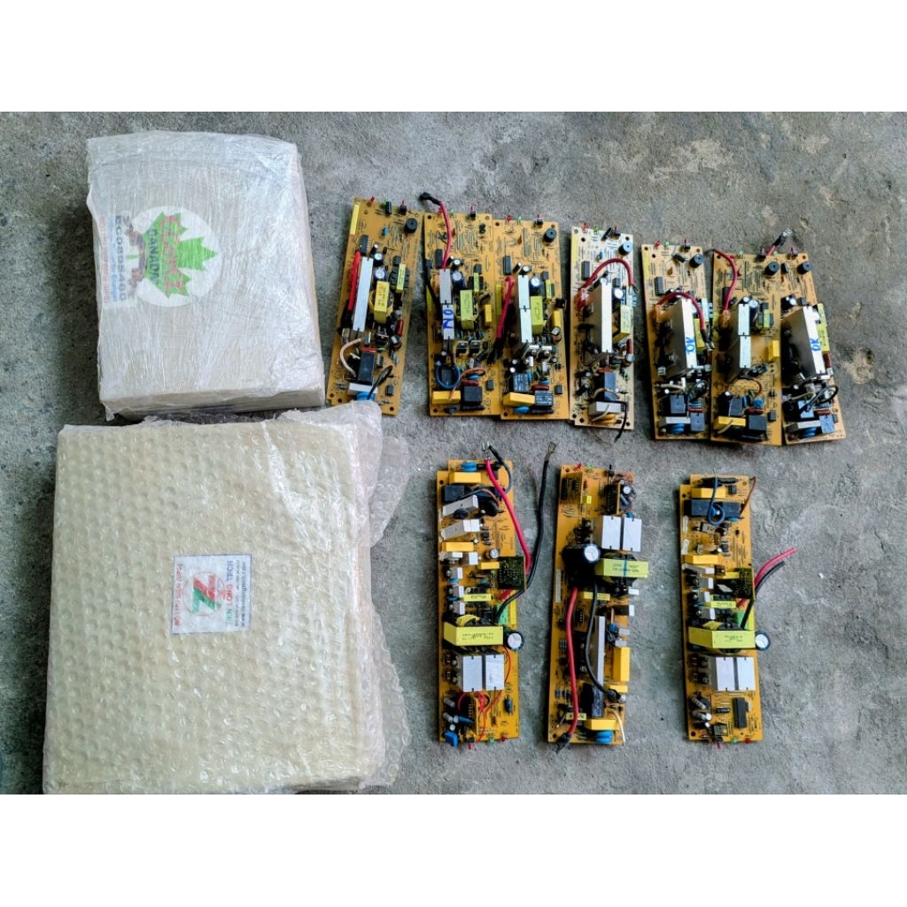 Lưu điện UPS Santak TG500 TG1000