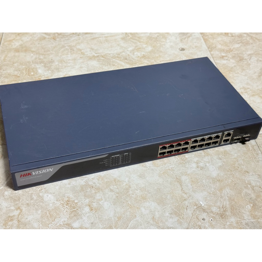 (Hàng cũ) Switch PoE 16 cổng HIKVISION DS-3E1318P-EI