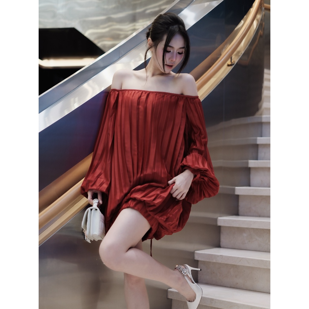 JOLIE DRESS ( ĐẦM Bẹt Vai Bí Be/Đỏ )