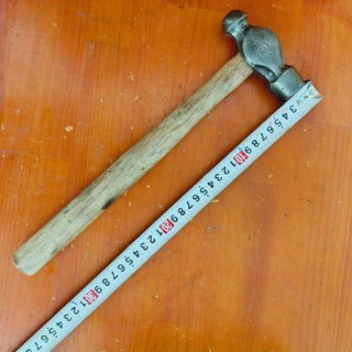 Búa đóng đinh (loại đầu bi), hàng bãi Nhật.